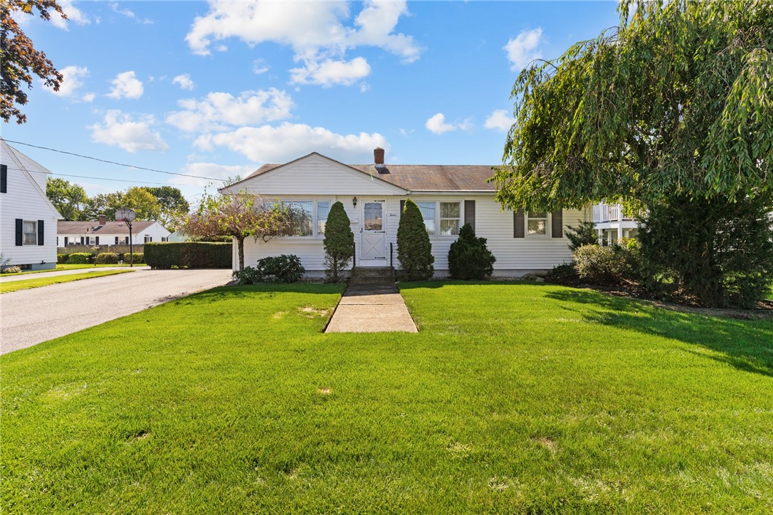 12 Meriline Street Johnston, RI 02919 - Photo 1 of 16
