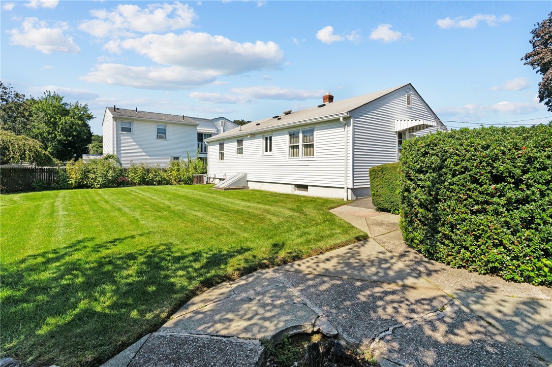 12 Meriline Street Johnston, RI 02919 - Photo 16 of 16