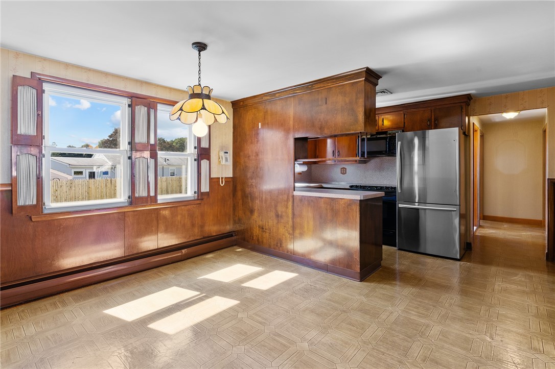 12 Meriline Street Johnston, RI 02919 - Photo 4 of 16