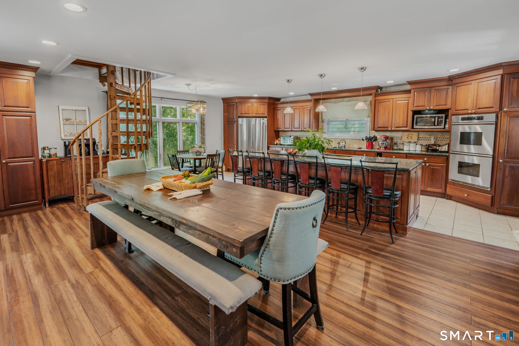 35 Pepperbox Road Waterford, CT 06385 - Photo 6 of 40 Gallery Image 6