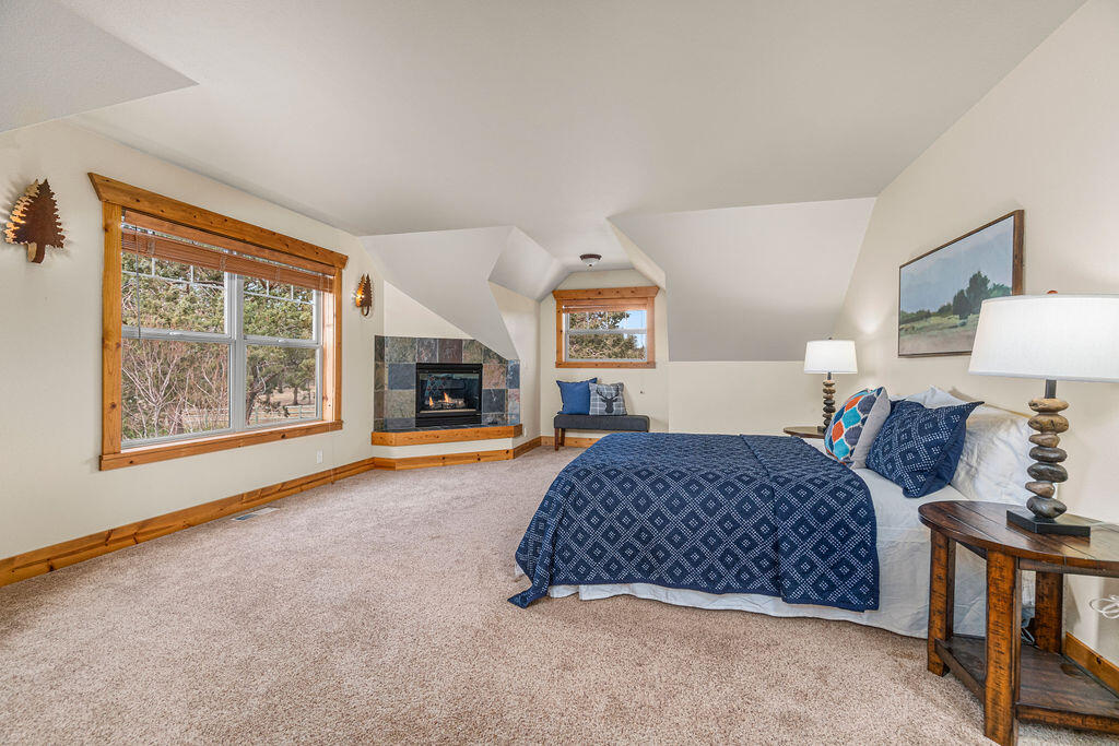 69620 Carlton Road Sisters, OR 97759 - Photo 17 of 50 DSC01201