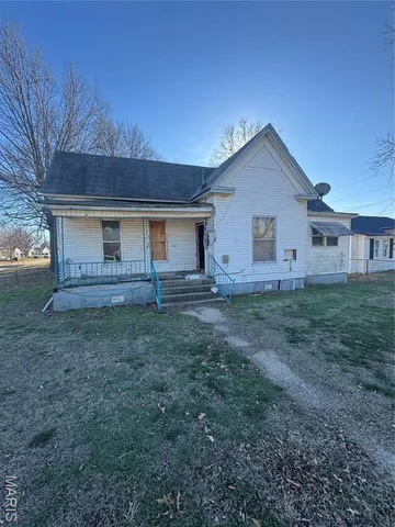 $15,000 | 207 East 7th Street, Kennett, MO 63857