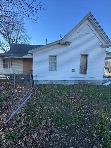 $15,000 | 207 East 7th Street, Kennett, MO 63857