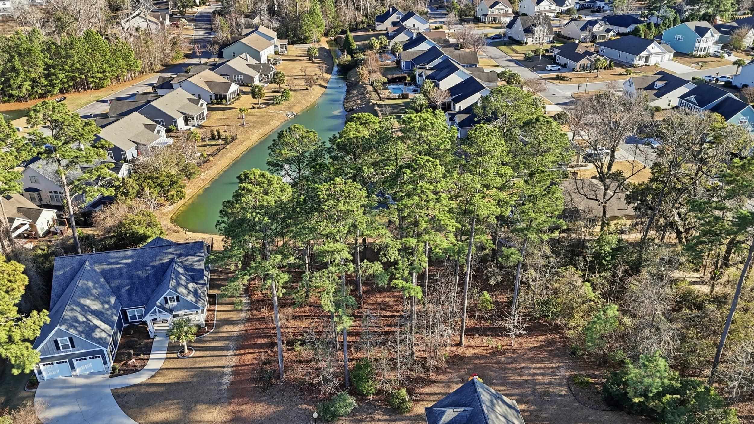 908 Rivers End Court Conway, SC 29526 - Photo 3 of 22 Gallery Image 3