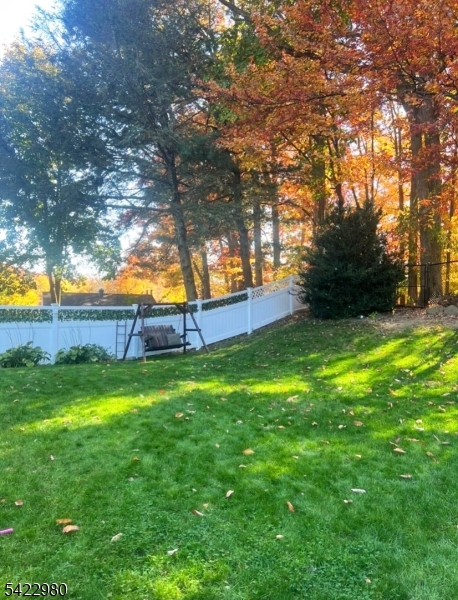 23 Rosemont Road Oak Ridge, NJ 07438 - Photo 14 of 27