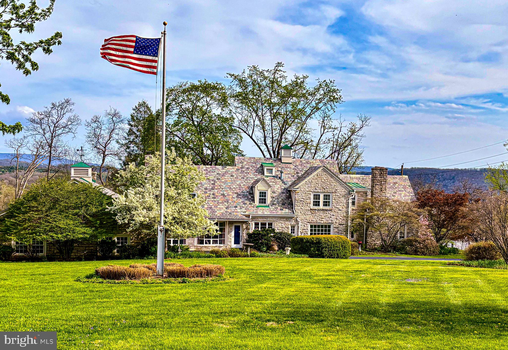 2251 Moore Street Huntingdon, PA 16652 - Photo 24 of 106