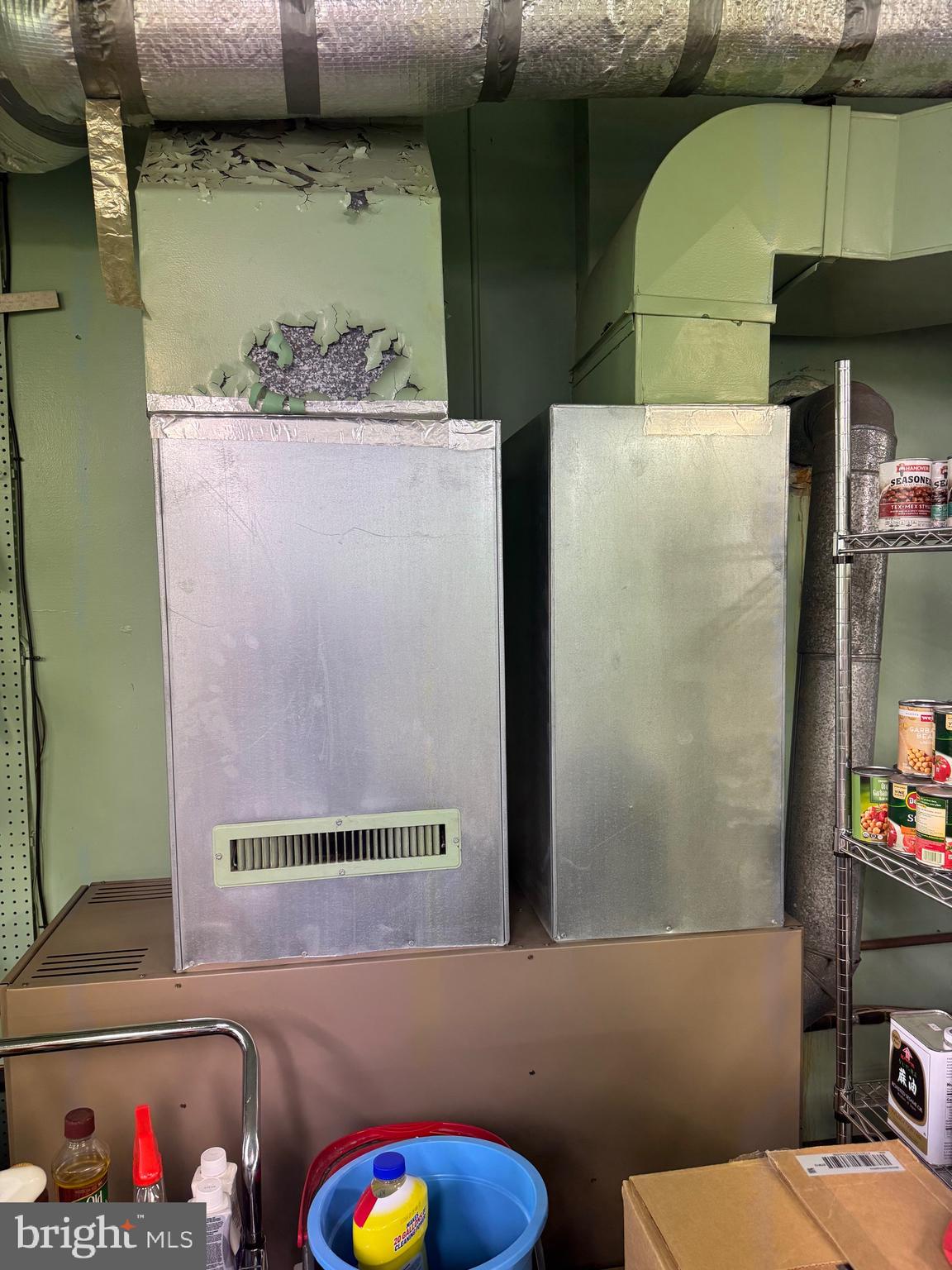 2251 Moore Street Huntingdon, PA 16652 - Photo 34 of 106 own oil furnace