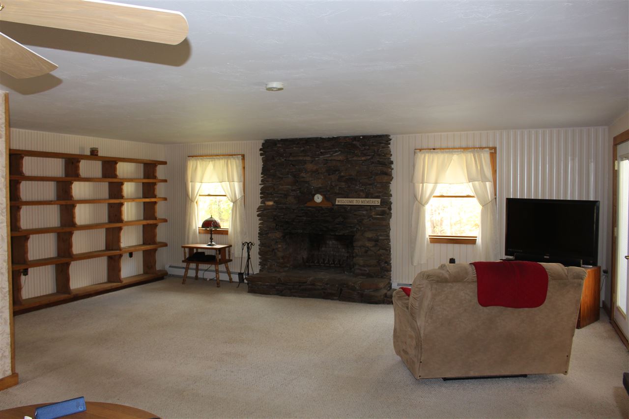 136 Exeter Road Epping, NH 03042 - Photo 15 of 35