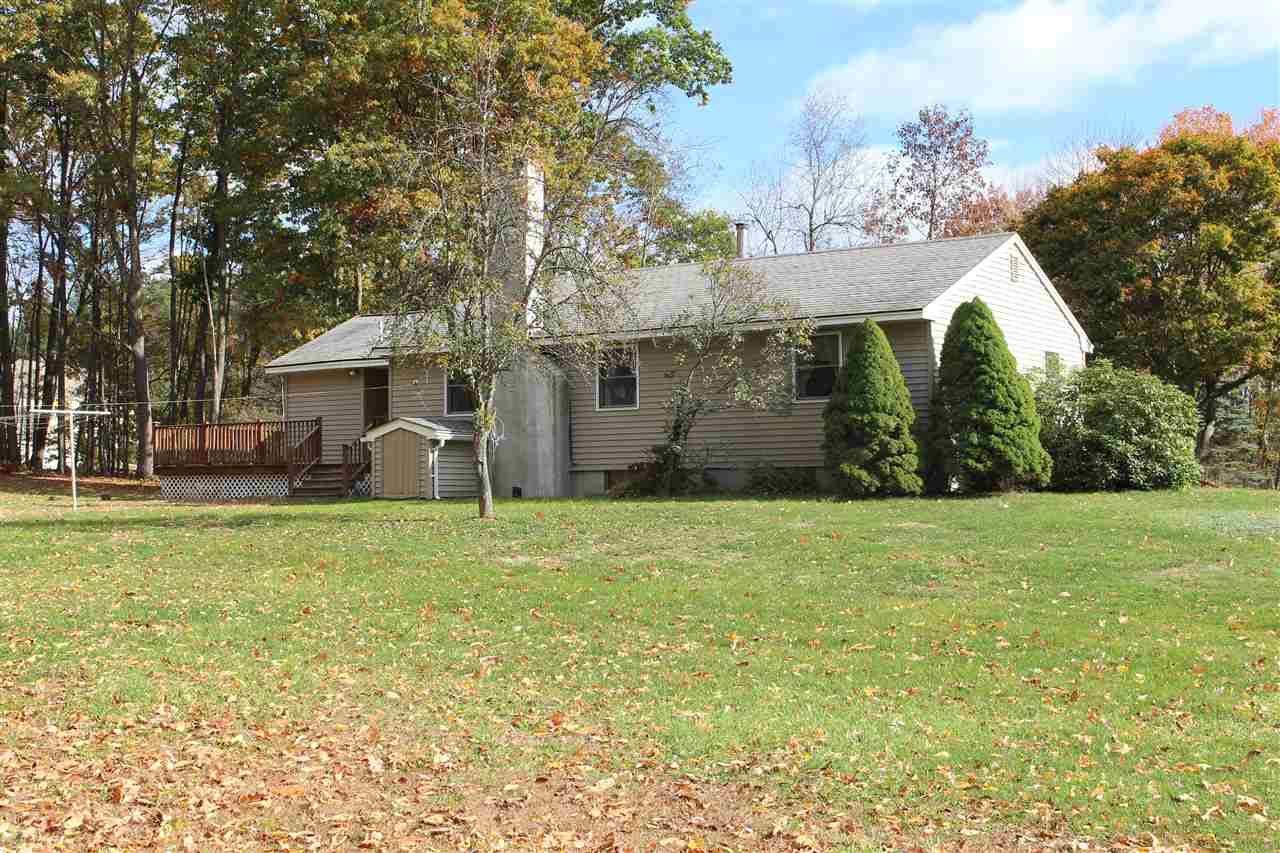 136 Exeter Road Epping, NH 03042 - Photo 3 of 35