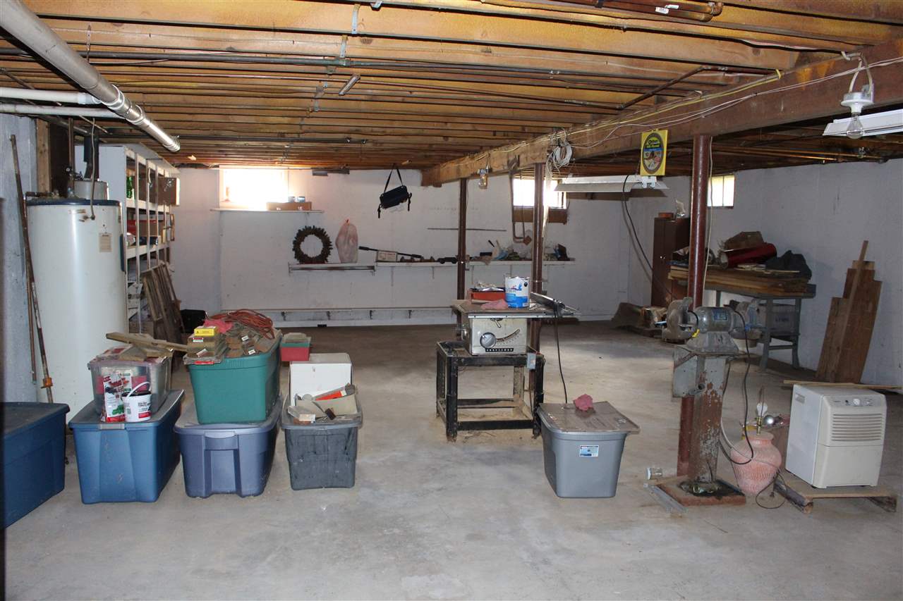 136 Exeter Road Epping, NH 03042 - Photo 29 of 35