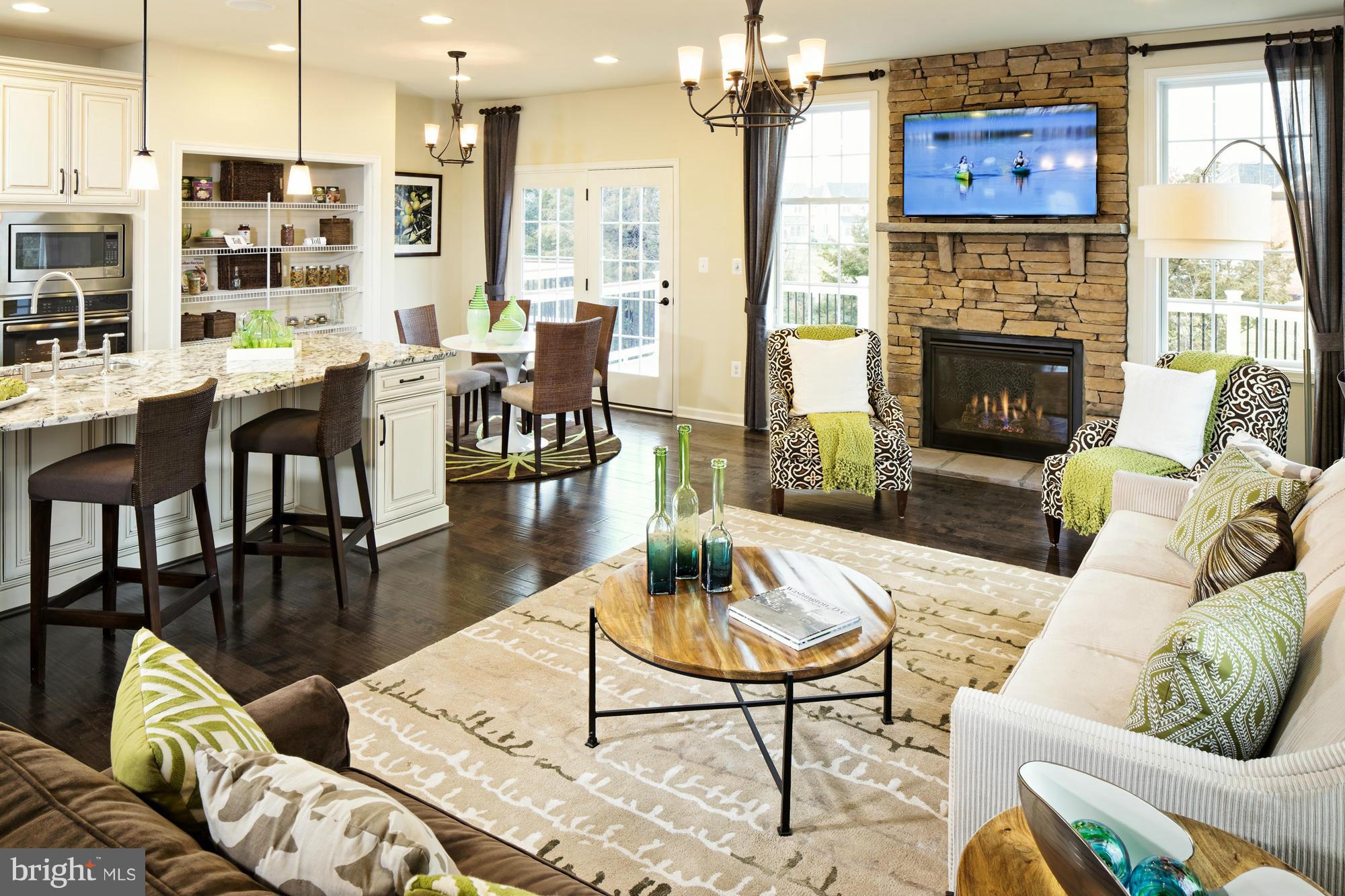 42641 Lancaster Ridge Terrace Chantilly, VA 20152 - Photo 5 of 7 Bradbury Georgetown Family Room