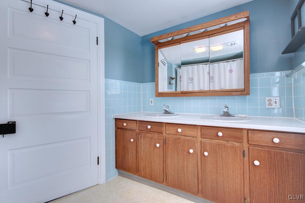 2785 Georgetown Road Nazareth, PA 18064 - Photo 34 of 50 Gallery Image 34
