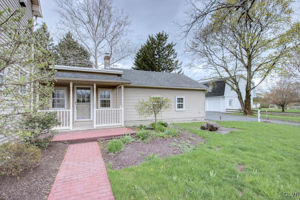 2785 Georgetown Road Nazareth, PA 18064 - Photo 5 of 50 Gallery Image 5