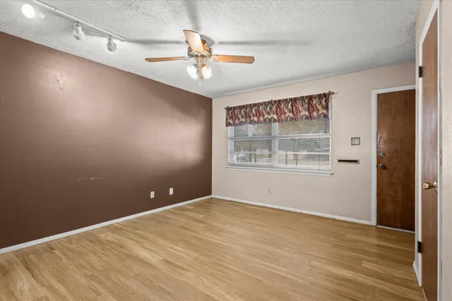 $150,000 | 406 Poplar Street, Levelland, TX 79336