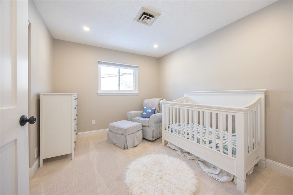 11 Wingate Road Holliston, MA 01746 - Photo 31 of 42