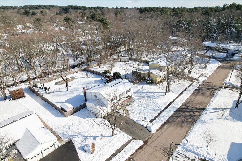 11 Wingate Road Holliston, MA 01746 - Photo 4 of 42