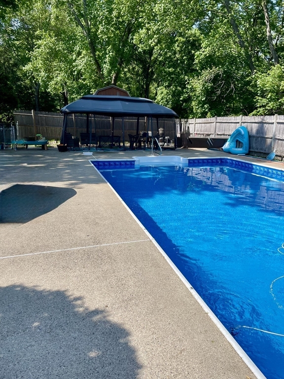 11 Wingate Road Holliston, MA 01746 - Photo 41 of 42