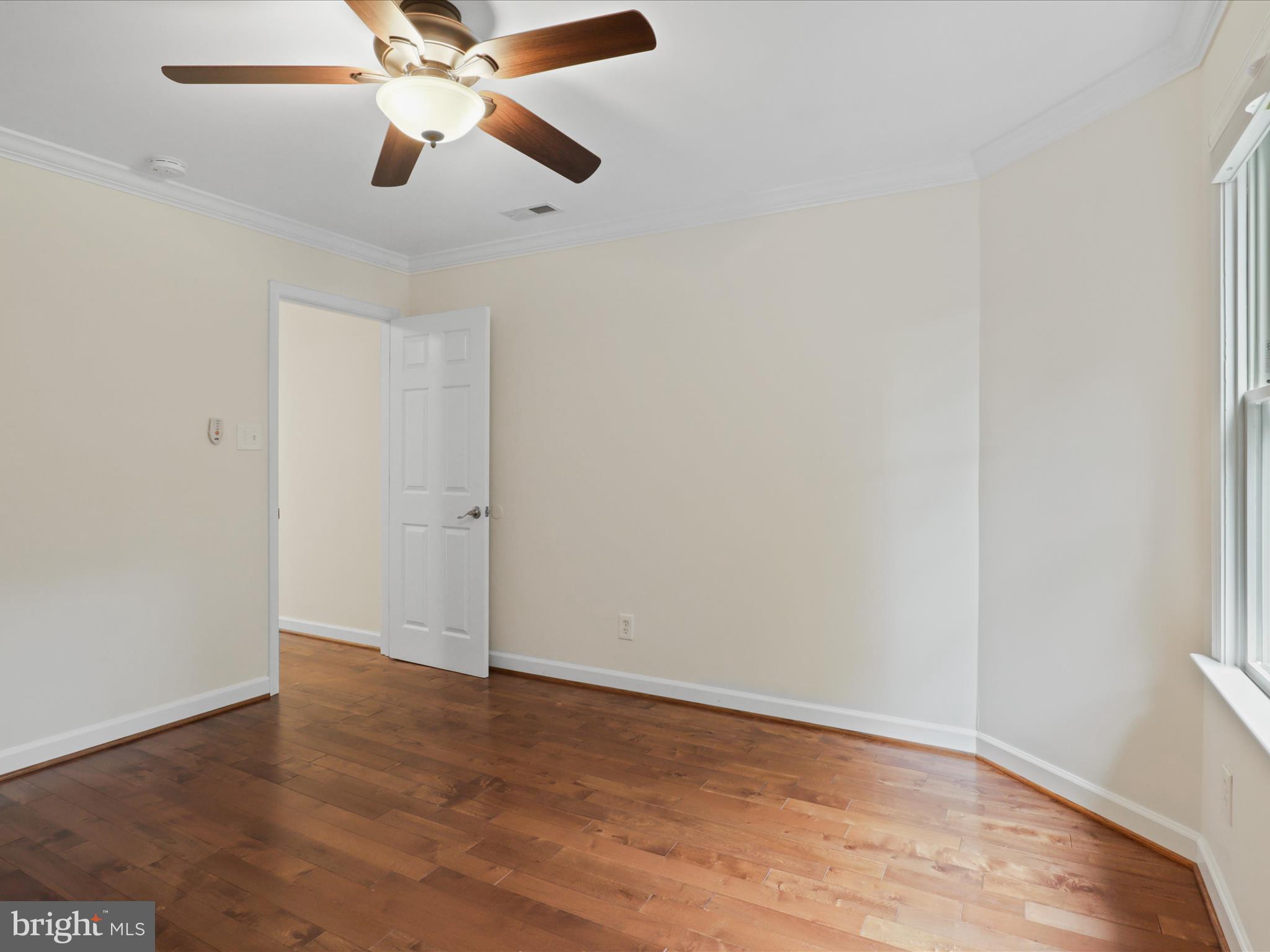 6612 Kerns Road Falls Church, VA 22042 - Photo 36 of 54 Upstairs Bedroom #5