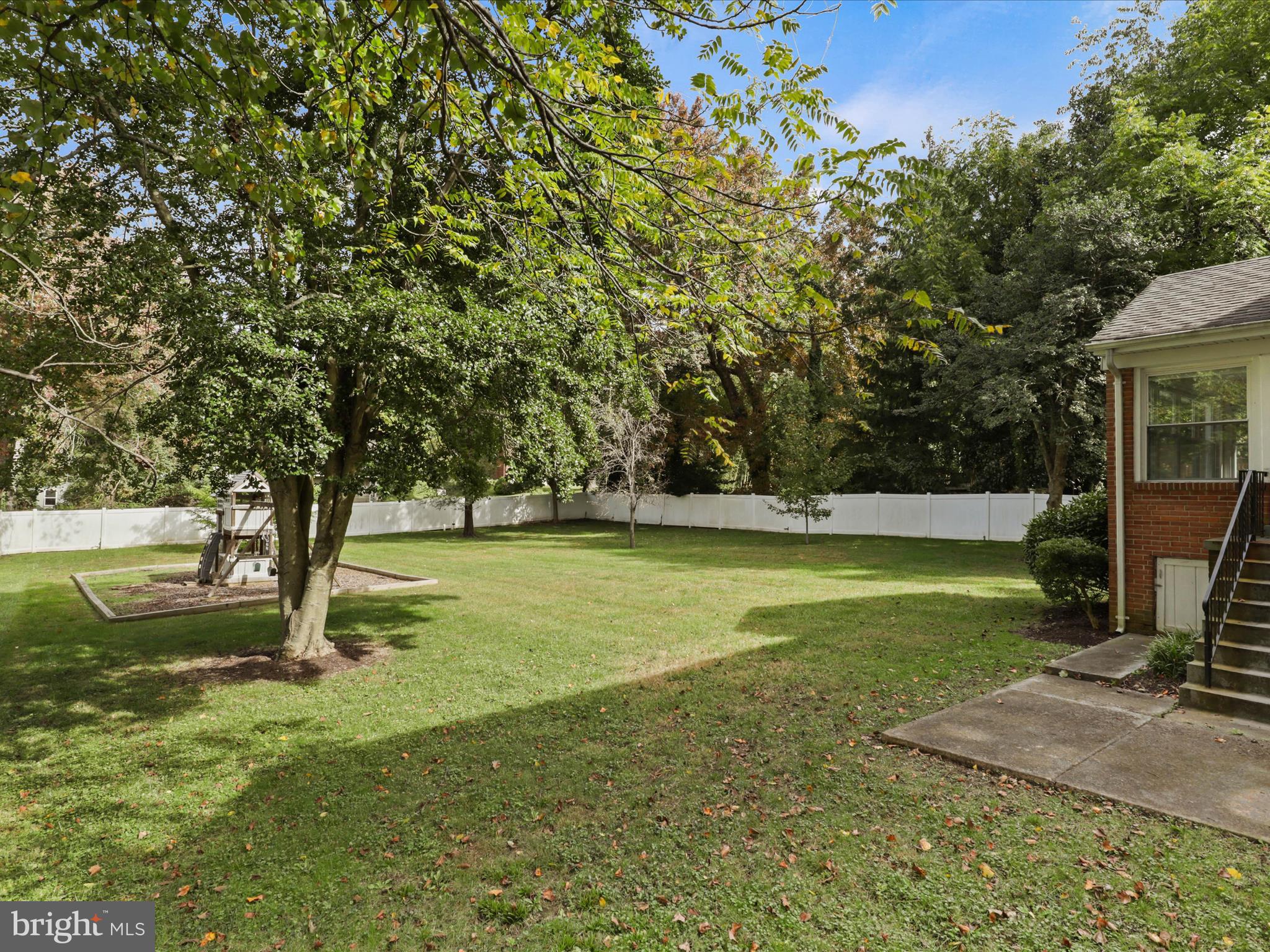 6612 Kerns Road Falls Church, VA 22042 - Photo 44 of 54 Backyard