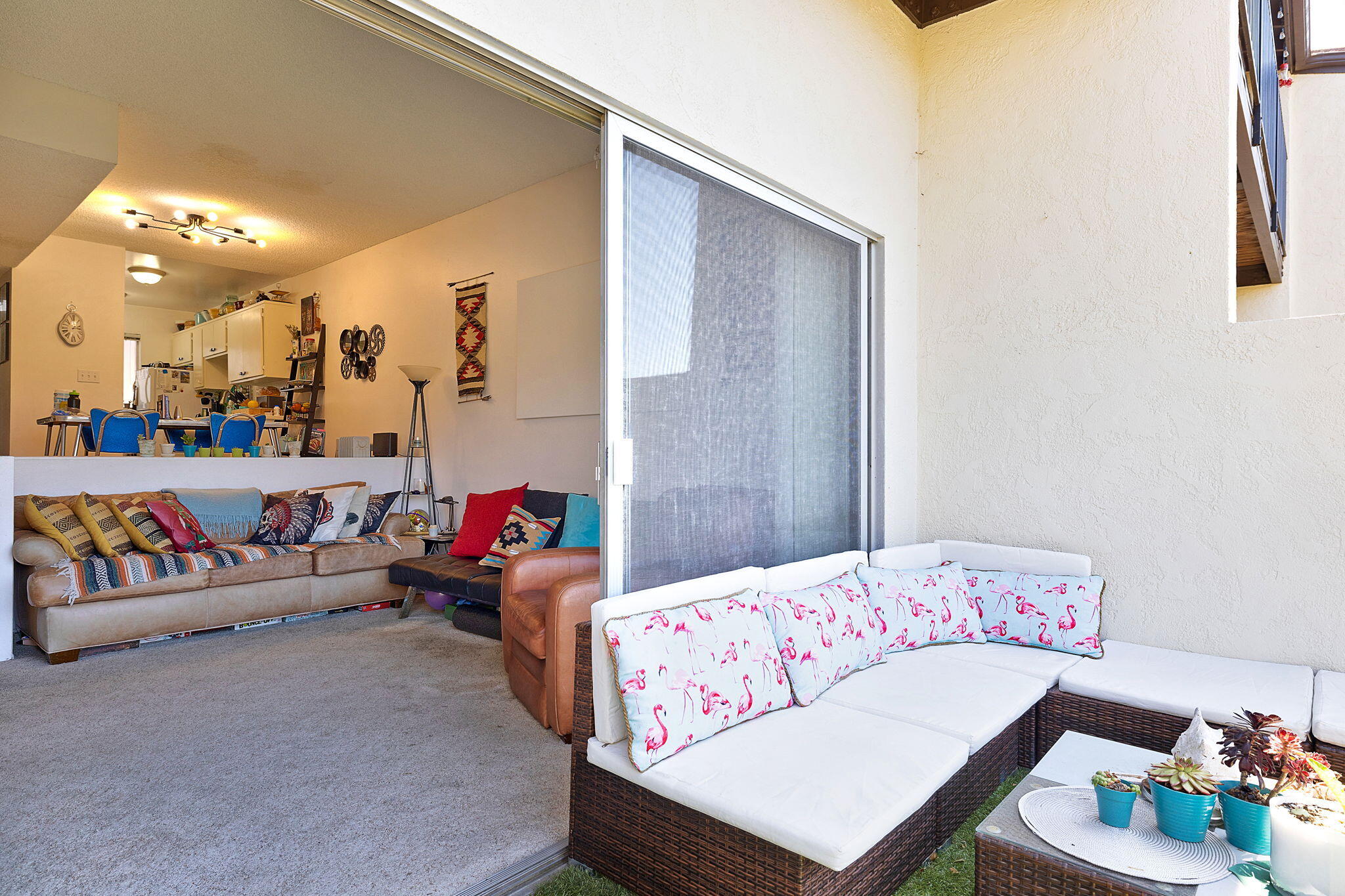 1054 Miramonte Drive, Unit 7 Santa Barbara, CA 93109 - Photo 14 of 29 12-web-or-mls-UpmarketMedia_1054Miramont