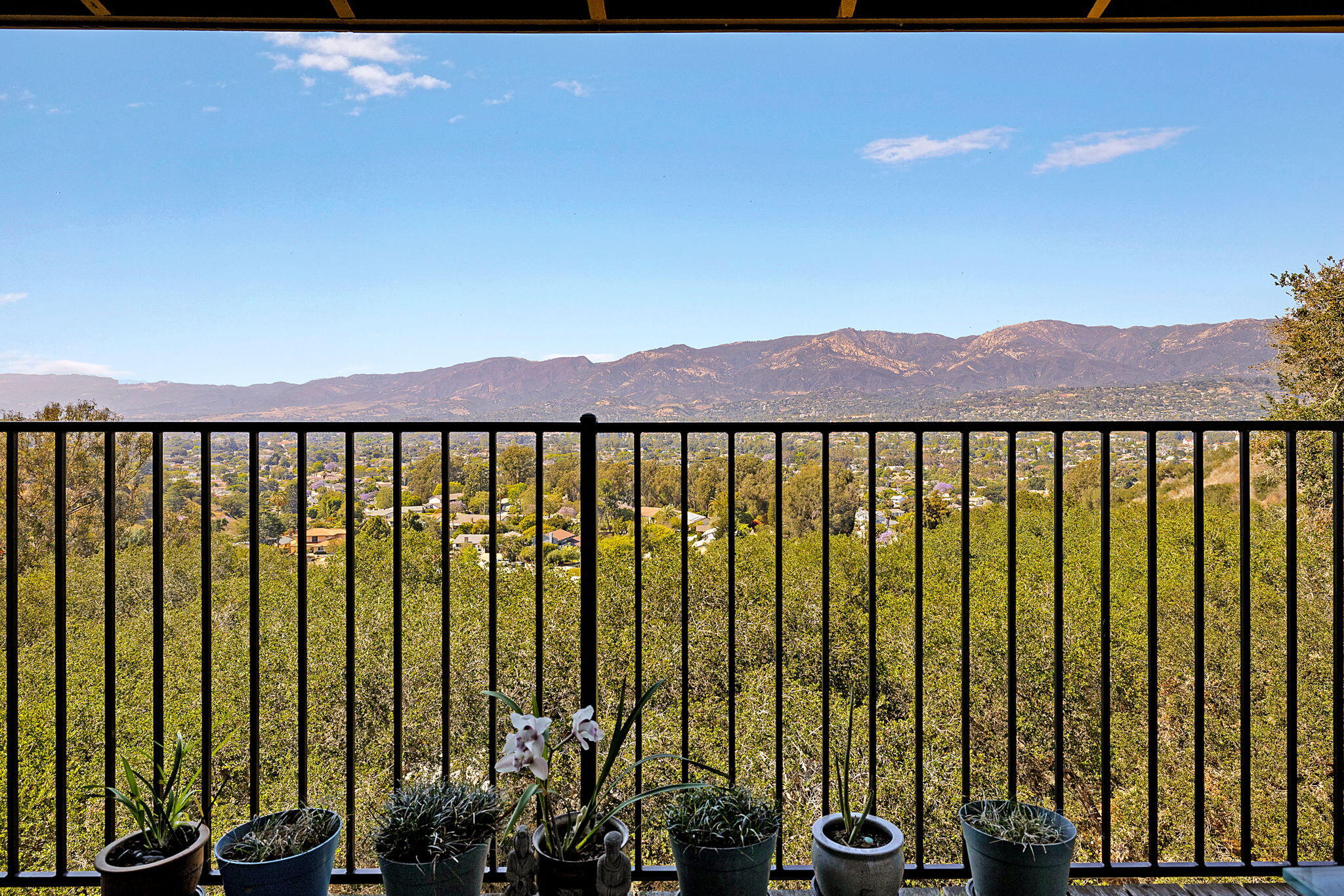 1054 Miramonte Drive, Unit 7 Santa Barbara, CA 93109 - Photo 19 of 29 18-web-or-mls-UpmarketMedia_1054Miramont