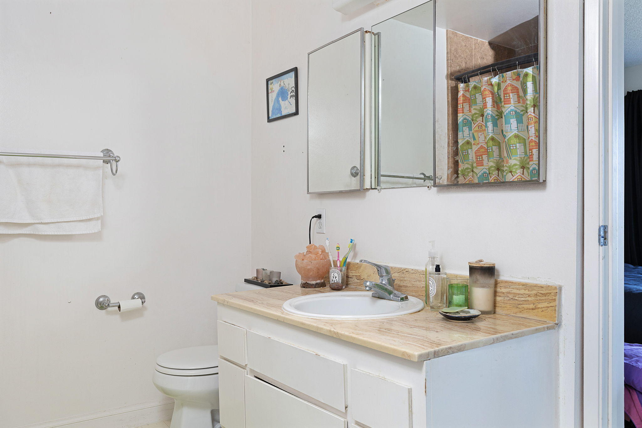 1054 Miramonte Drive, Unit 7 Santa Barbara, CA 93109 - Photo 23 of 29 23-web-or-mls-UpmarketMedia_1054Miramont