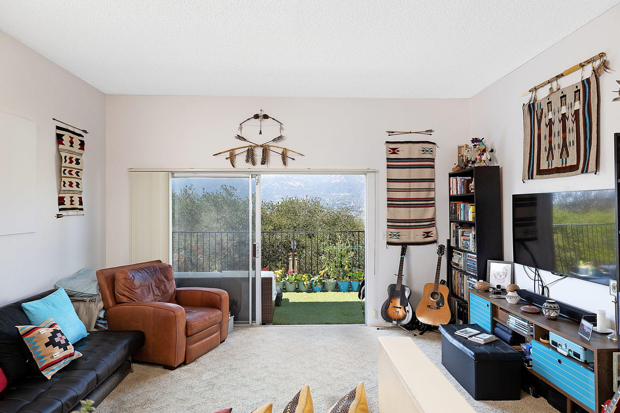 1054 Miramonte Drive, Unit 7 Santa Barbara, CA 93109 - Photo 6 of 29 4-web-or-mls-UpmarketMedia_1054Miramonte