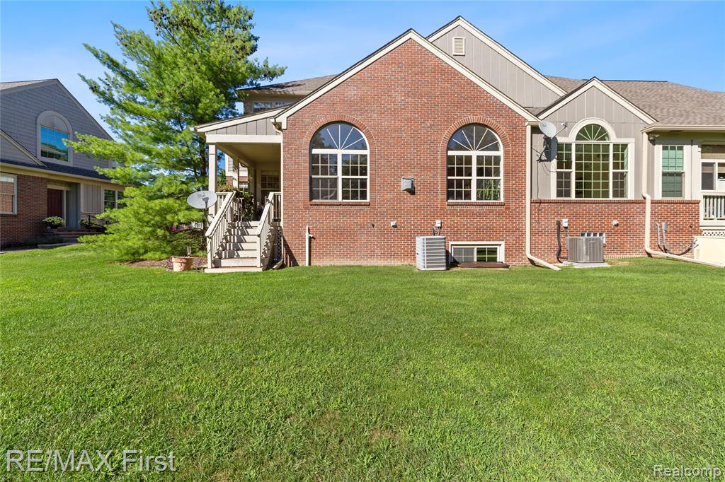 3706 Windingbrook Circle Rochester Hills, MI 48309 - Photo 40 of 42