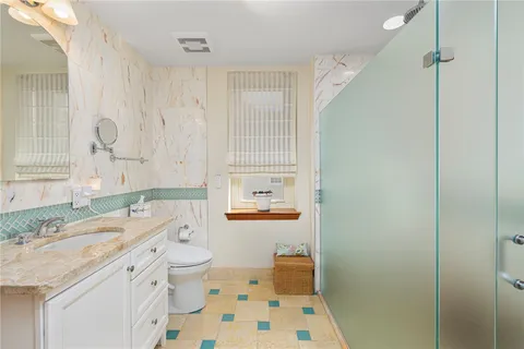 $1,950,000 | 341 Thames Street, Unit S104, Bristol, RI 02809