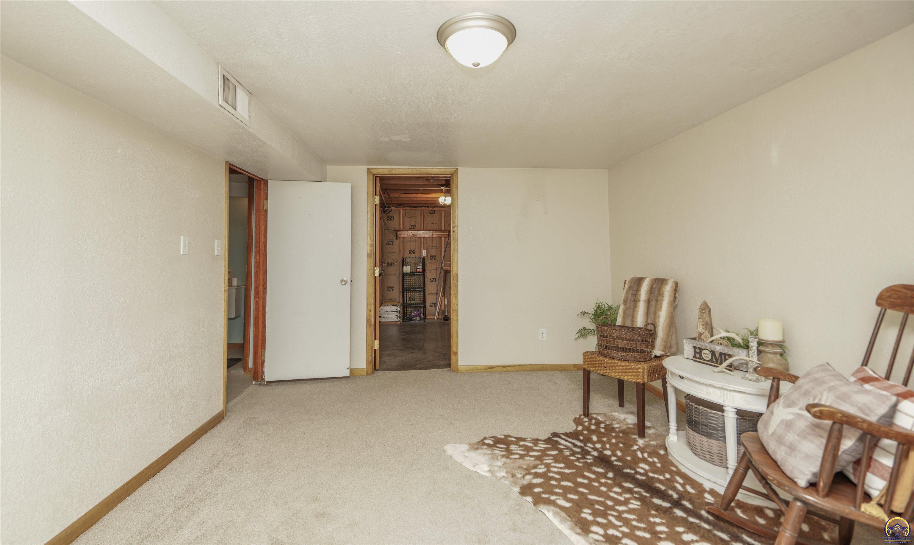 347 East 9th Street Horton, KS 66439 - Photo 16 of 25