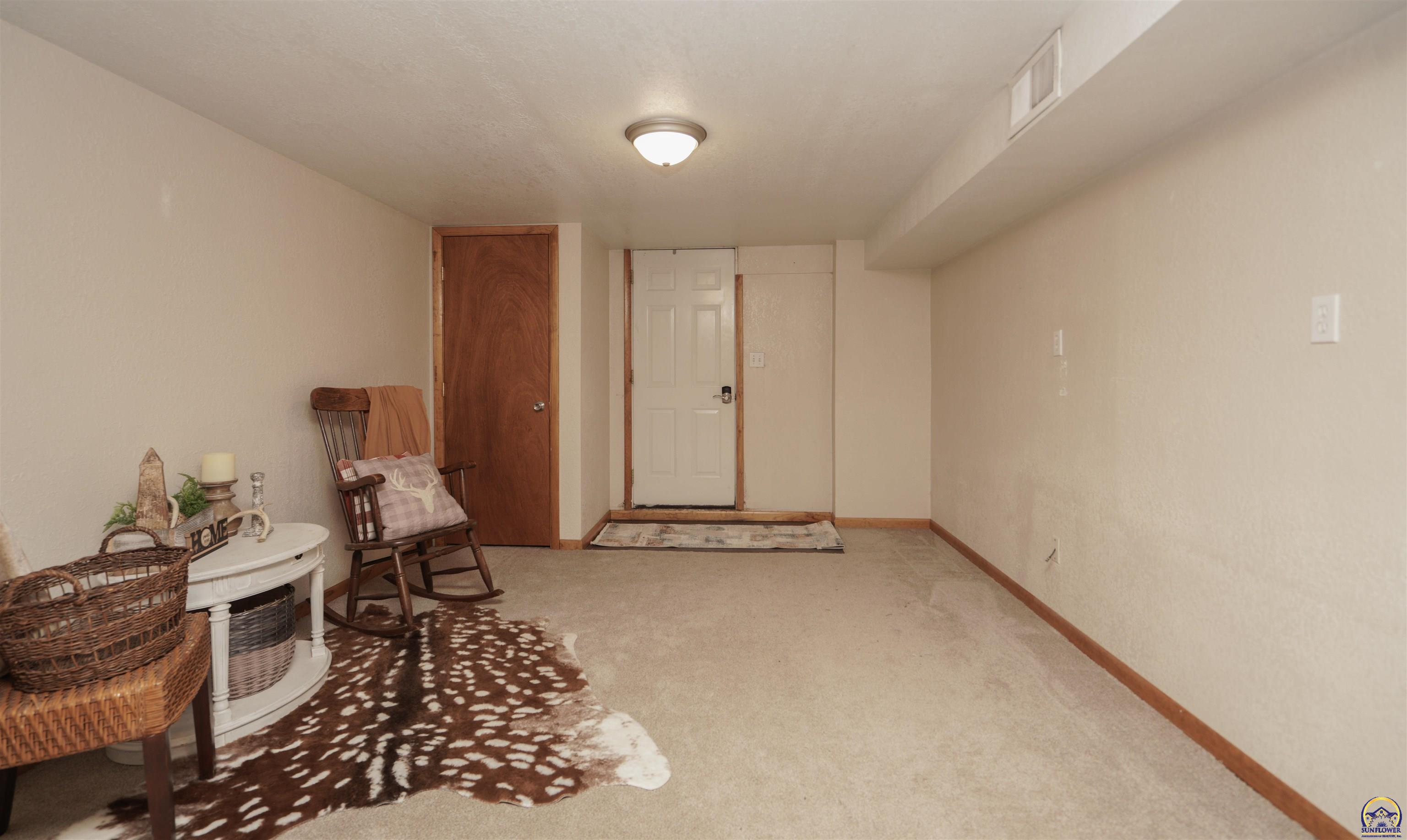 347 East 9th Street Horton, KS 66439 - Photo 17 of 25