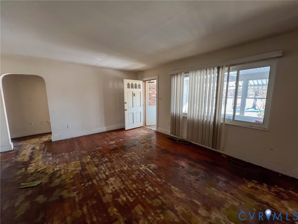 1310 Birdsong Road Petersburg, VA 23805 - Photo 12 of 34