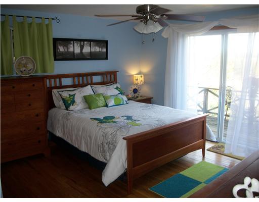 1011 Hoffmeyer Road Carnegie, PA 15106 - Photo 5 of 12 Master Bedroom.