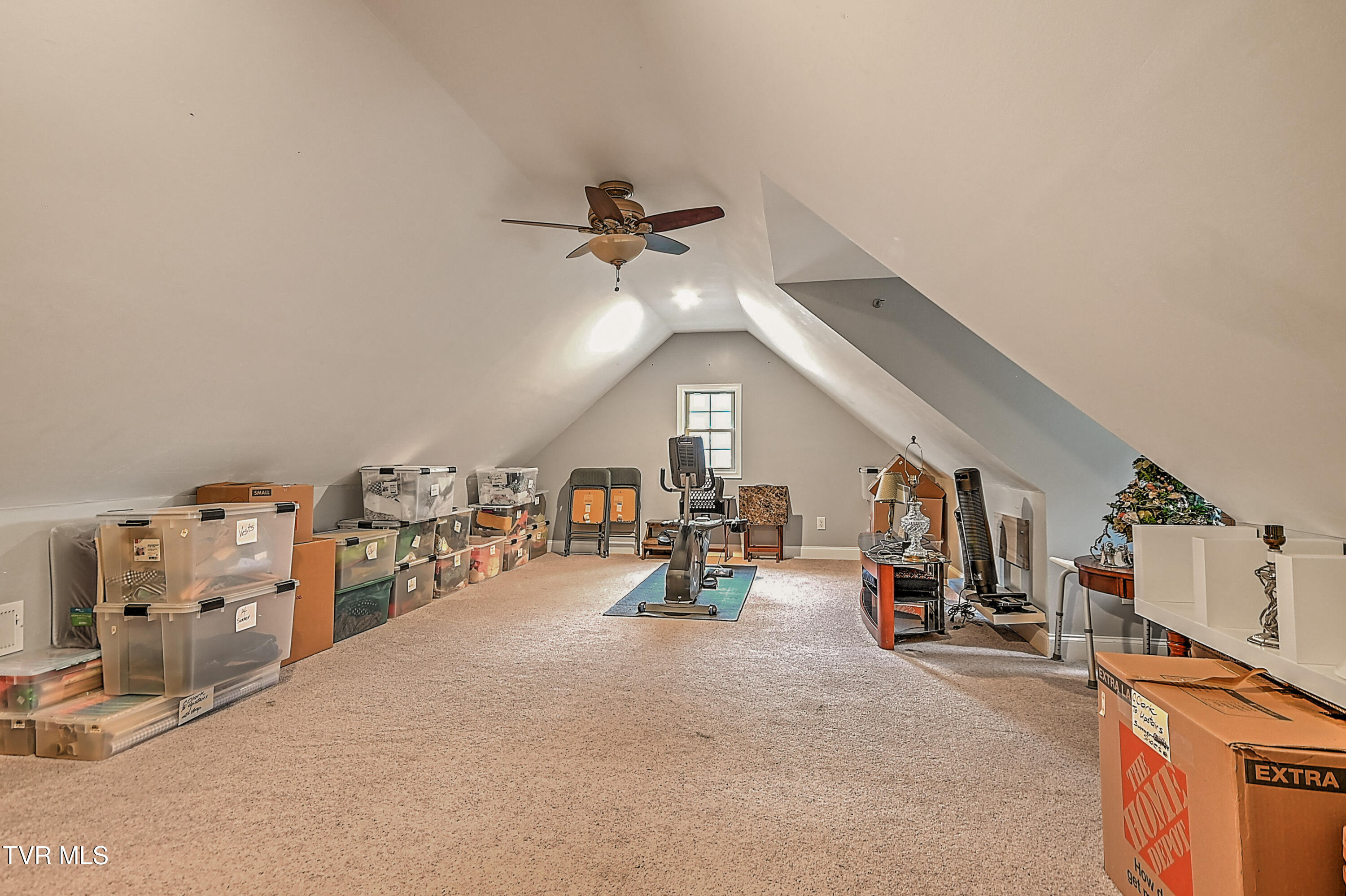 282 Dublin Road Johnson City, TN 37615 - Photo 31 of 49 282 Dublin SM-32