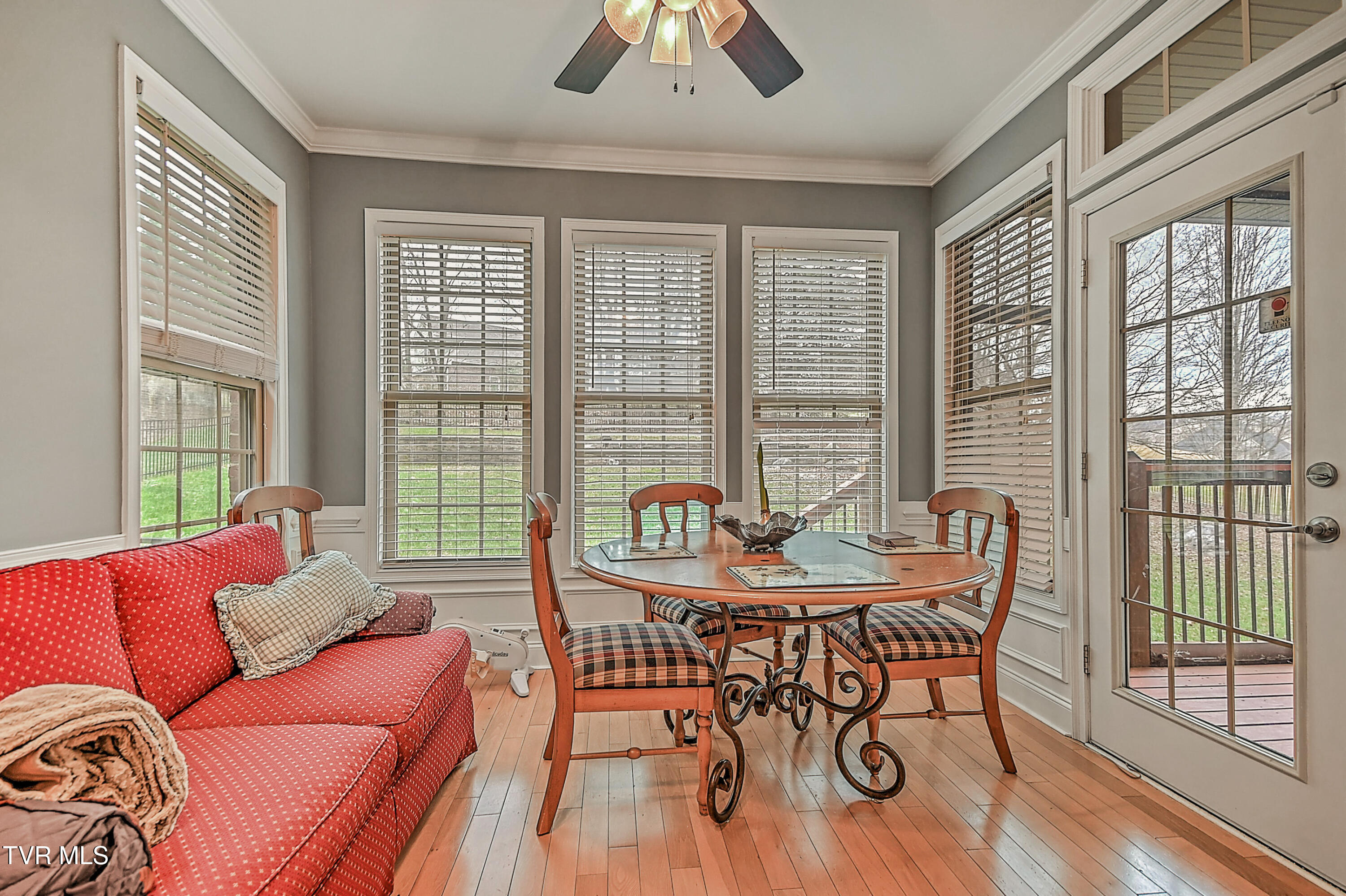 282 Dublin Road Johnson City, TN 37615 - Photo 36 of 49 282 Dublin SM-37