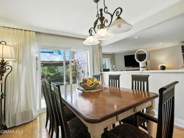 $895,000 | 1206 South Westlake Boulevard, Unit D, Westlake Village, CA 91361