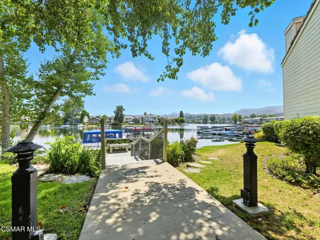$895,000 | 1206 South Westlake Boulevard, Unit D, Westlake Village, CA 91361
