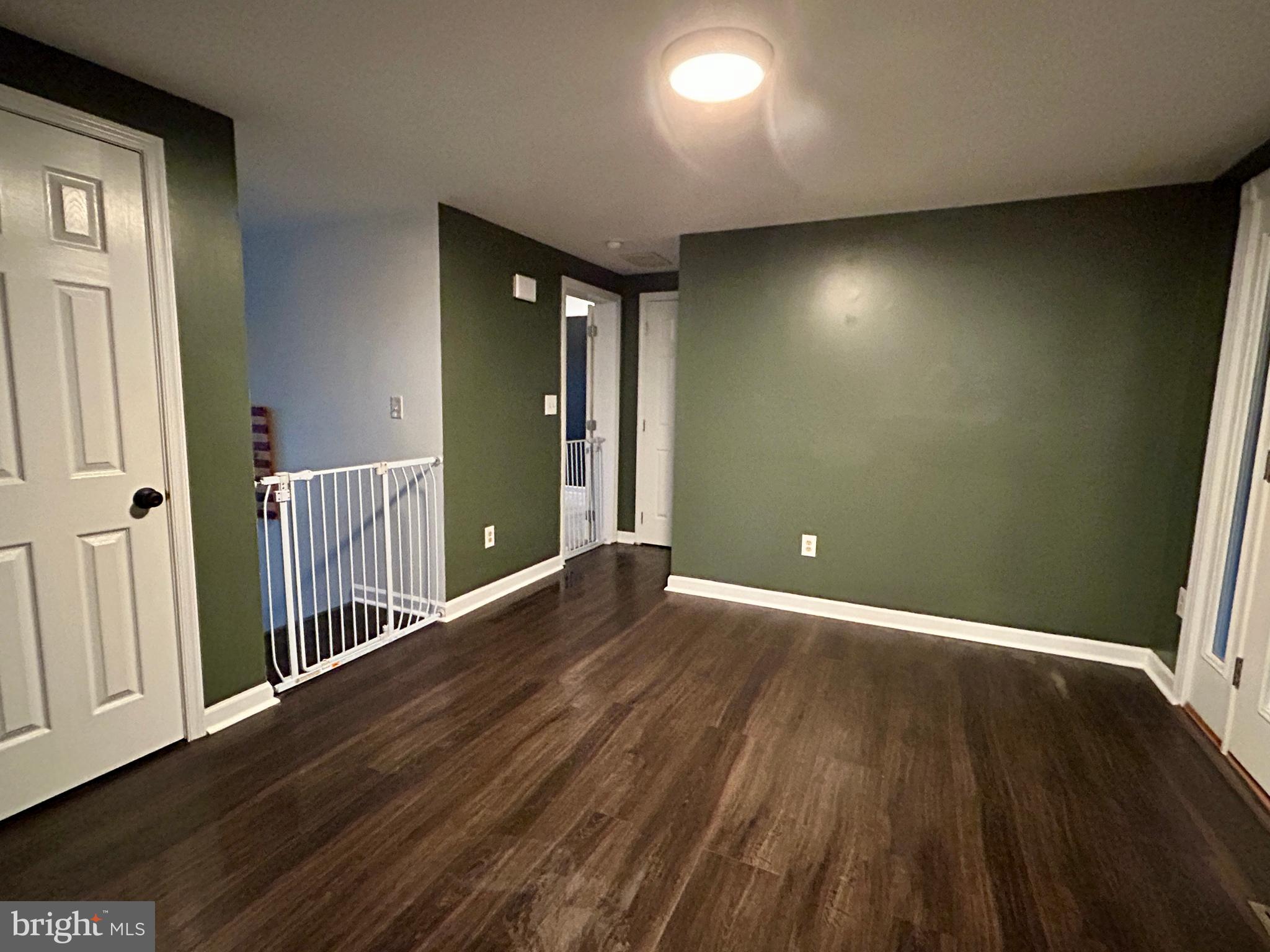 118 Roller Coaster Road Harpers Ferry, WV 25425 - Photo 26 of 56 Dining room.