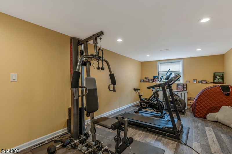 307 Minute Arms Road Union, NJ 07083 - Photo 13 of 26