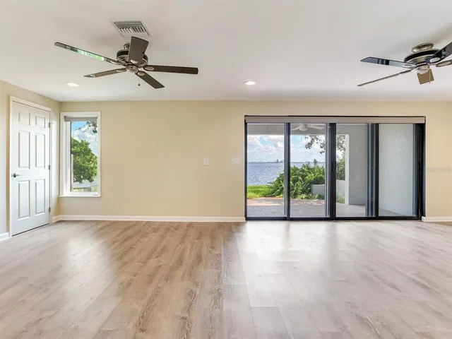 $2,399,000 | 5010 Bayshore Boulevard, Unit 7, Tampa, FL 33611