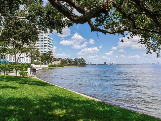$2,399,000 | 5010 Bayshore Boulevard, Unit 7, Tampa, FL 33611