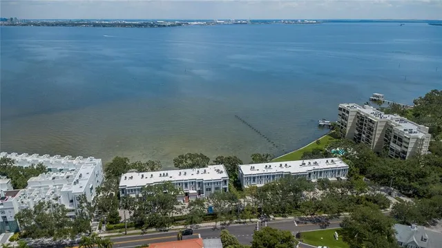 $2,399,000 | 5010 Bayshore Boulevard, Unit 7, Tampa, FL 33611