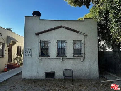 $850,000 | 1502 West 62nd Street, Los Angeles, CA 90047