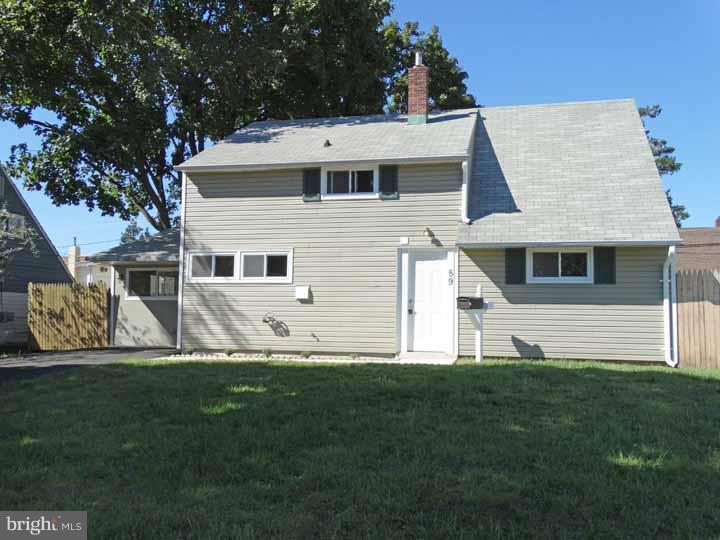 59 Greenbriar Road Levittown, PA 19057 - Photo 1 of 19 Gallery Image 1