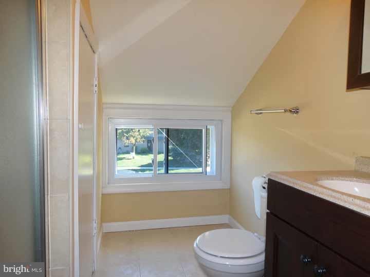59 Greenbriar Road Levittown, PA 19057 - Photo 11 of 19 Gallery Image 11