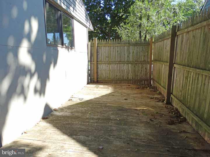 59 Greenbriar Road Levittown, PA 19057 - Photo 18 of 19 Gallery Image 18