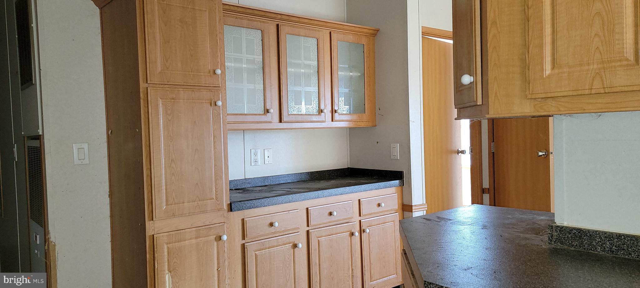 2226-2230 Back Road Sharpsburg, MD 21782 - Photo 11 of 49 Kitchen
