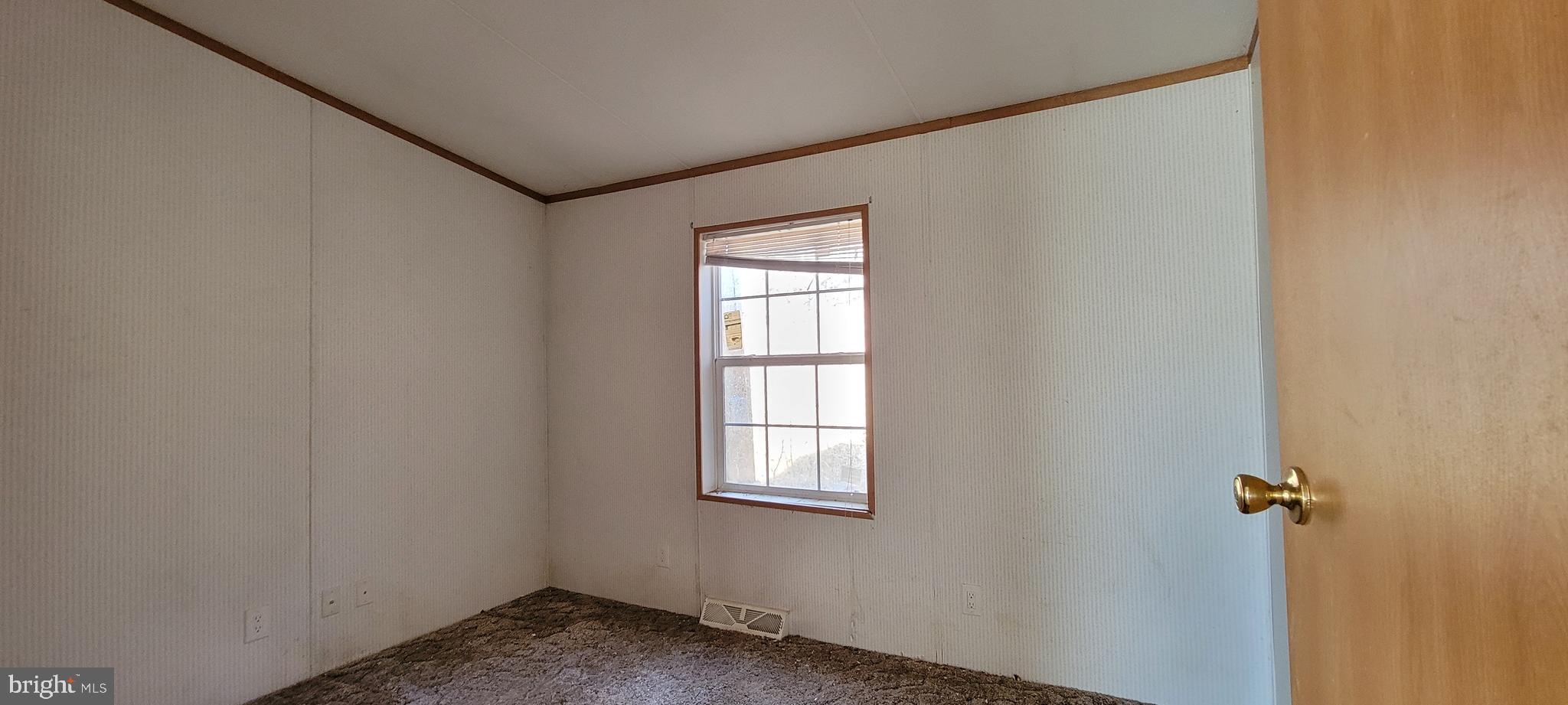 2226-2230 Back Road Sharpsburg, MD 21782 - Photo 21 of 49 Bedroom 2