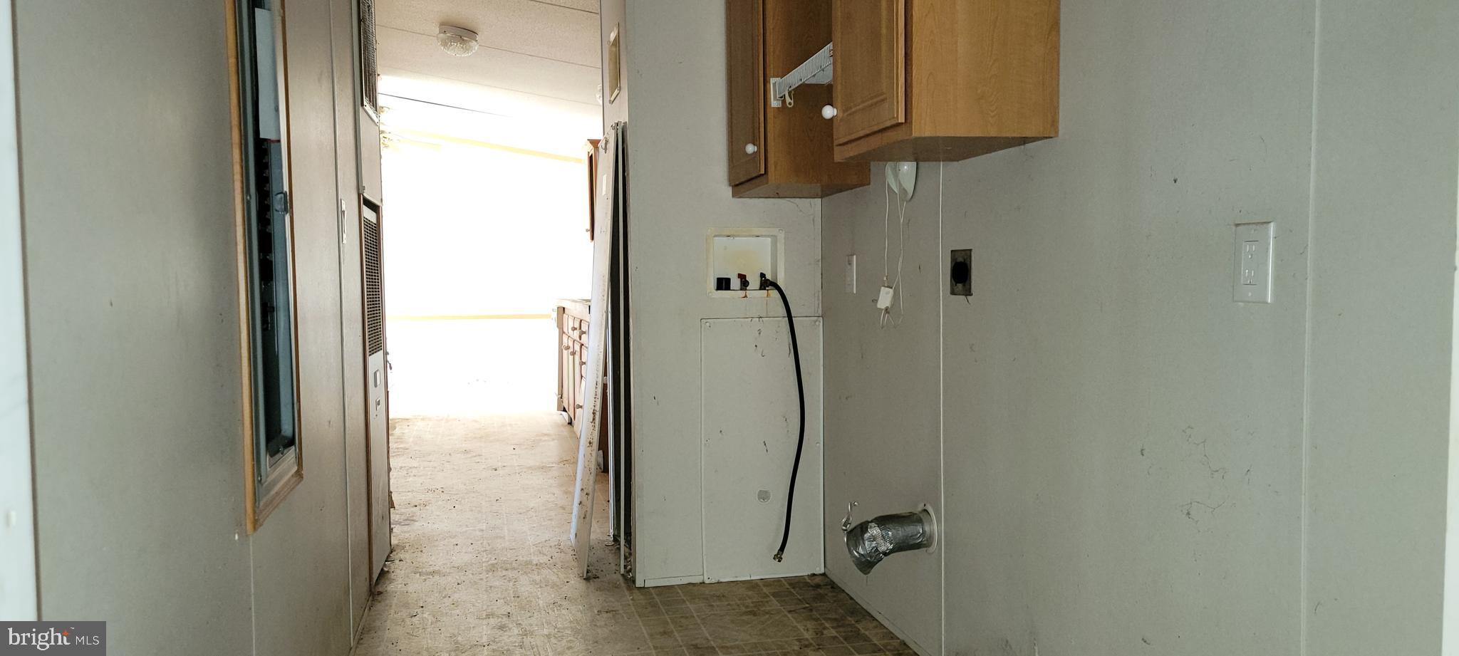 2226-2230 Back Road Sharpsburg, MD 21782 - Photo 28 of 49 Laundry Area
