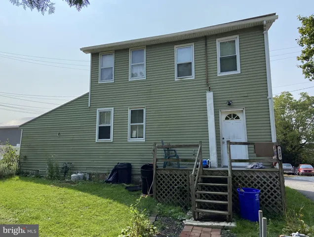 $850 | 322 East King Street, Dallastown, PA 17313